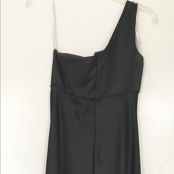David’s Bridal Black Satin Gown size 4 - Picture 4 of 5
